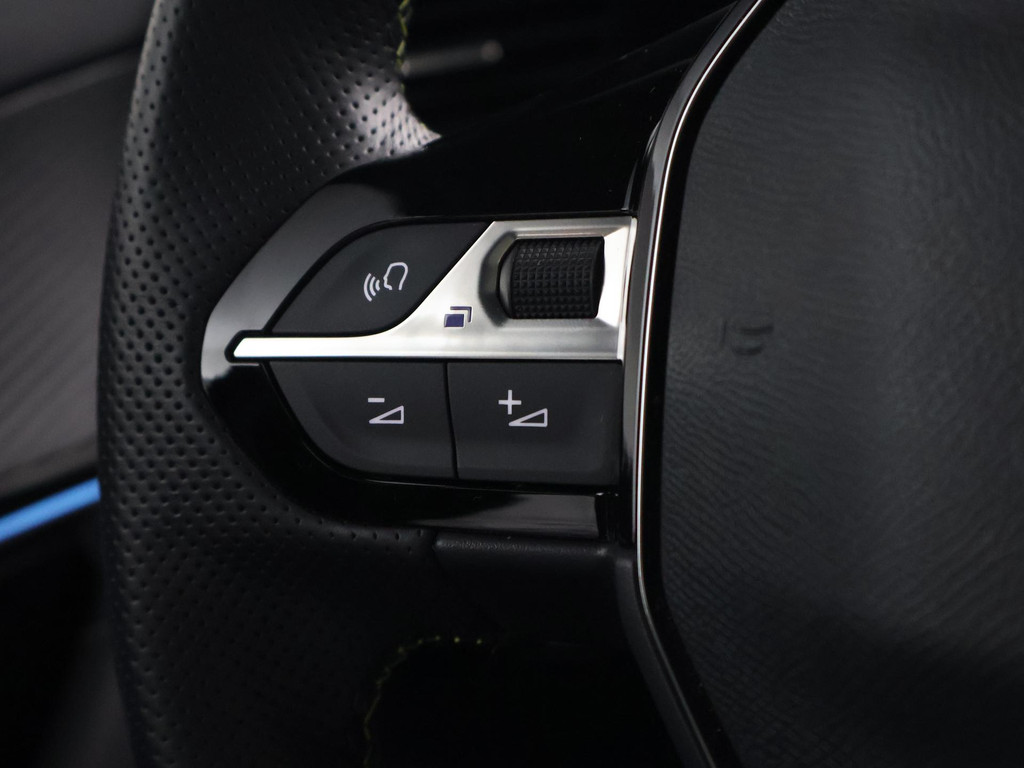 Peugeot e-2008 EV GT 50 kWh 3-FASE + ADAPTIVE CRUISE | PANORAMA 54124293-28.jpg | Autobedrijf Hazet