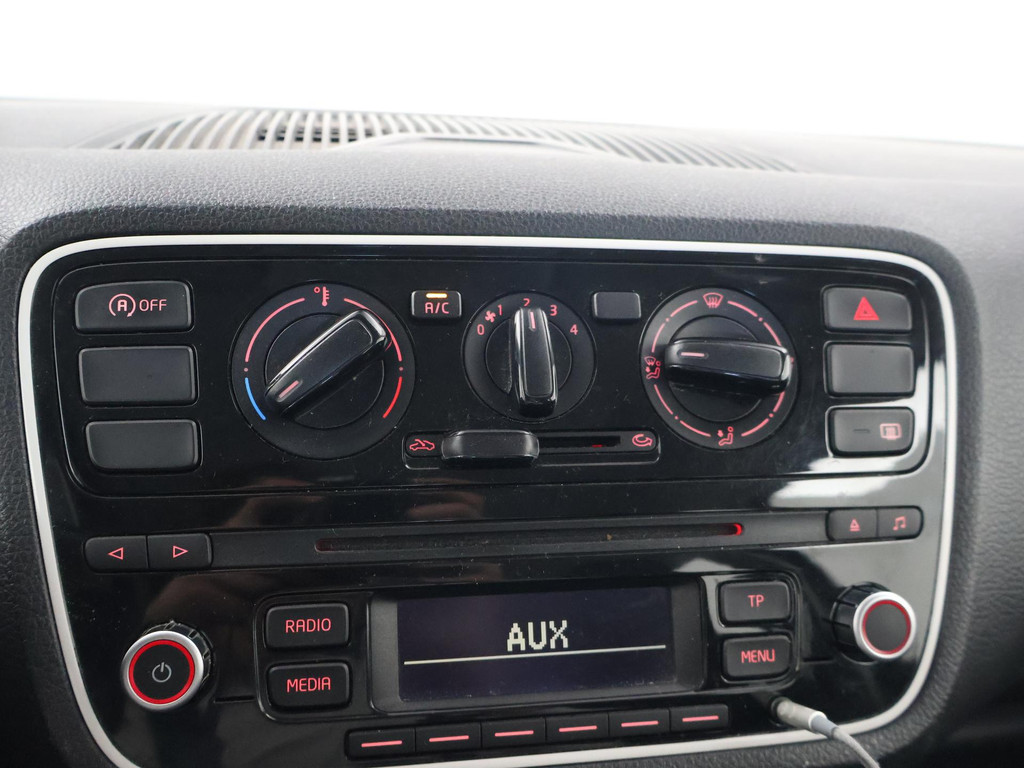Volkswagen up! 1.0 3-DEURS EASY-UP! BLUEMOTION + AIRCO | LMV 54213335-18.jpg | Autobedrijf Hazet