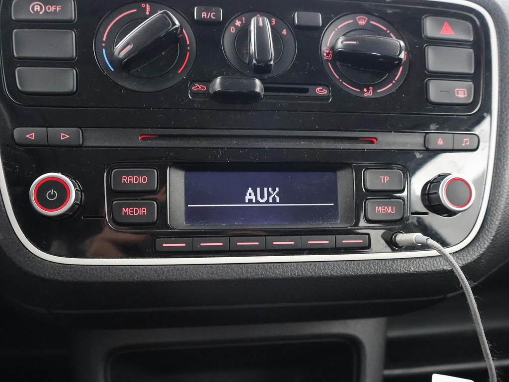 Volkswagen up! 1.0 3-DEURS EASY-UP! BLUEMOTION + AIRCO | LMV 54213335-20.jpg | Autobedrijf Hazet