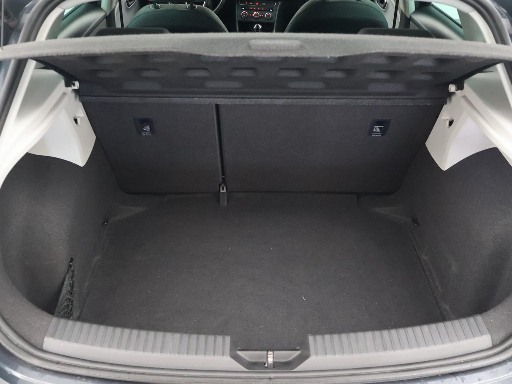 SEAT Leon 1.5 TSI STYLE ULTIMATE EDITION+ TREKHAAK | CARPLAY 54503009-14.jpg | Autobedrijf Hazet