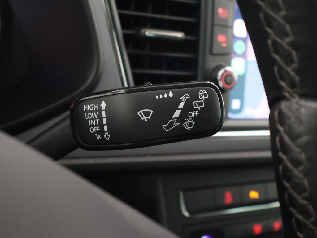 SEAT Leon 1.5 TSI STYLE ULTIMATE EDITION+ TREKHAAK | CARPLAY 54503009-19.jpg | Autobedrijf Hazet