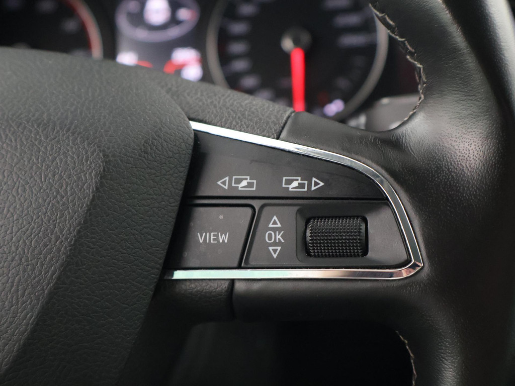 SEAT Leon 1.5 TSI STYLE ULTIMATE EDITION+ TREKHAAK | CARPLAY 54503009-22.jpg | Autobedrijf Hazet
