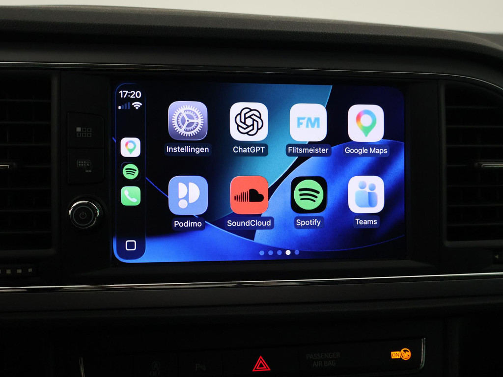 SEAT Leon 1.5 TSI STYLE ULTIMATE EDITION+ TREKHAAK | CARPLAY 54503009-27.jpg | Autobedrijf Hazet