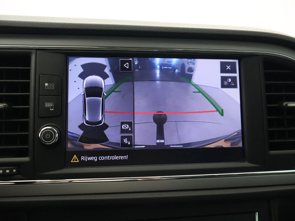 SEAT Leon 1.5 TSI STYLE ULTIMATE EDITION+ TREKHAAK | CARPLAY 54503009-8.jpg | Autobedrijf Hazet