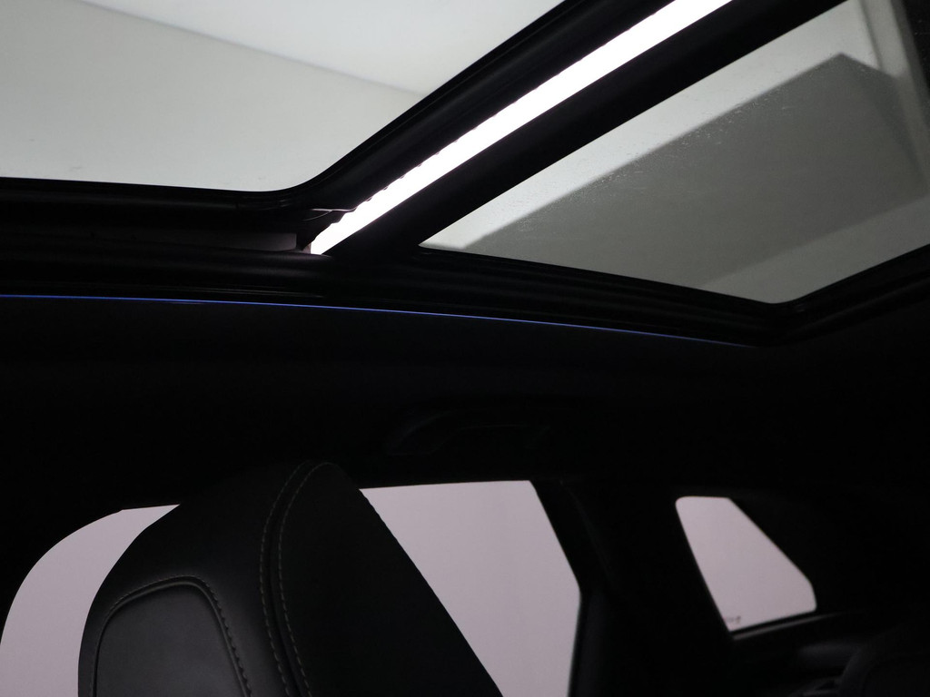 Peugeot 3008 1.6 HYbrid4 300 PK GT + PANORAMA | FOCAL AUDIO 54556691-25.jpg | Autobedrijf Hazet