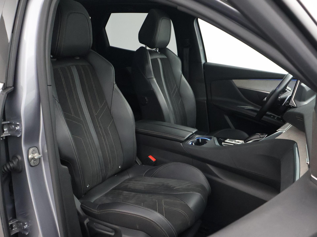 Peugeot 3008 1.6 HYbrid4 300 PK GT + PANORAMA | FOCAL AUDIO 54556691-7.jpg | Autobedrijf Hazet