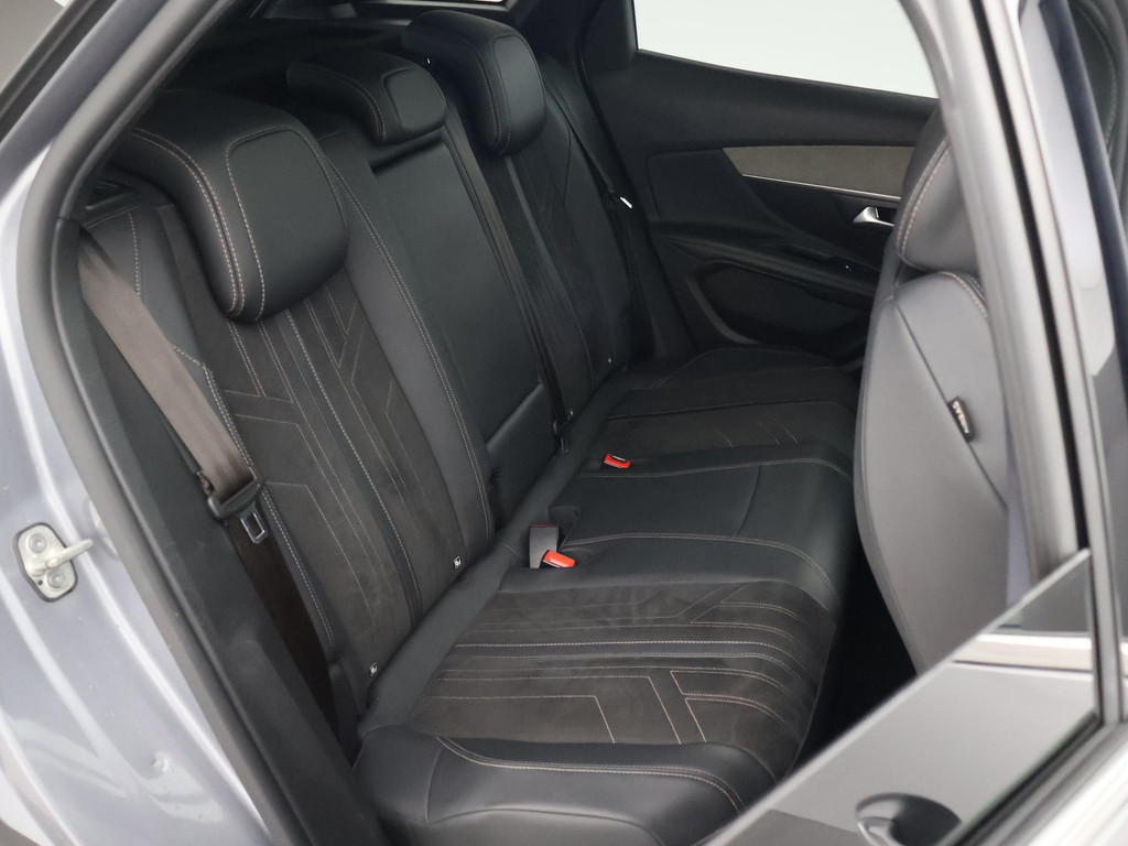 Peugeot 3008 1.6 HYbrid4 300 PK GT + PANORAMA | FOCAL AUDIO 54556691-8.jpg | Autobedrijf Hazet