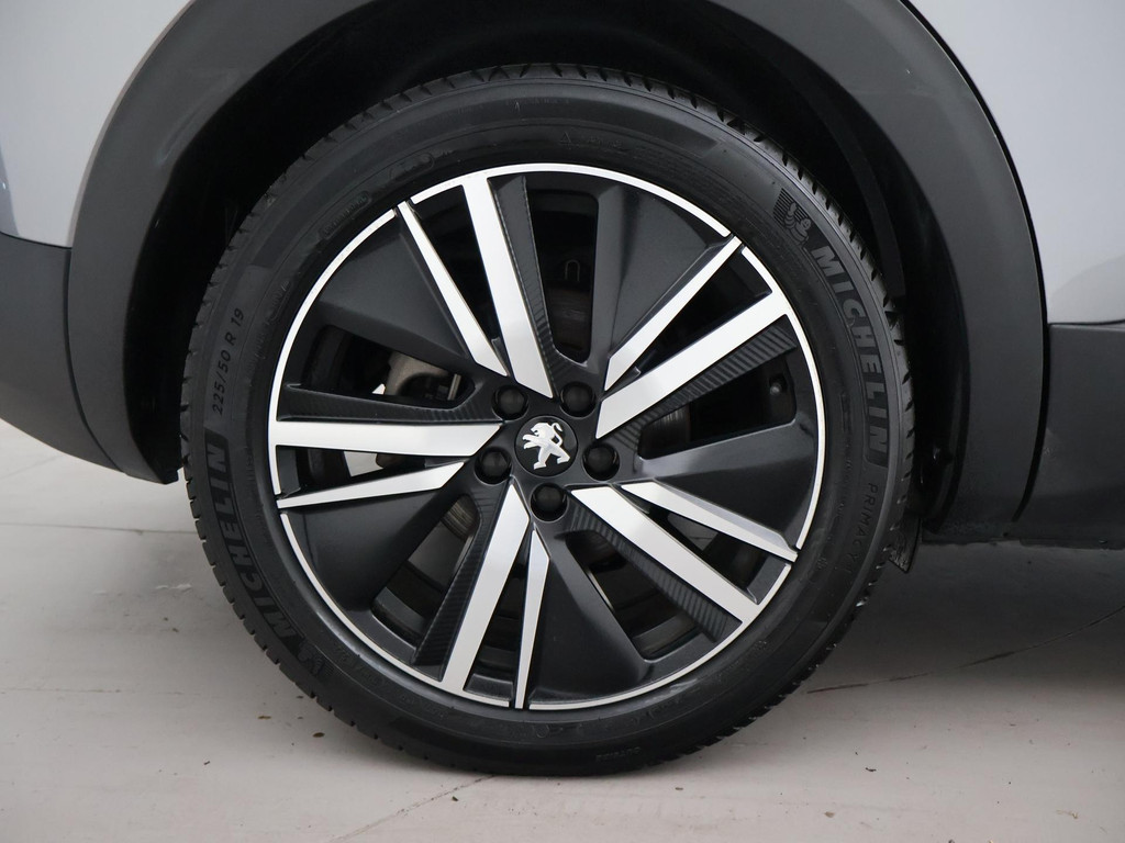 Peugeot 3008 1.6 HYbrid4 300 PK GT + PANORAMA | FOCAL AUDIO 54556691-9.jpg | Autobedrijf Hazet