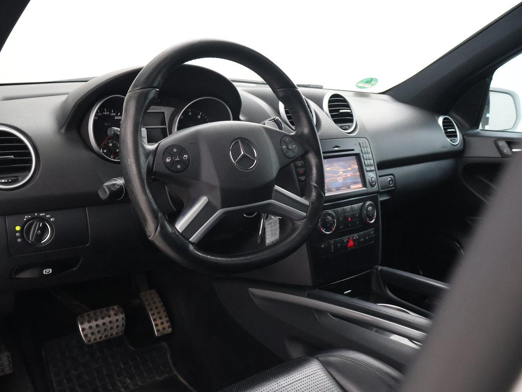 Mercedes-Benz M-Klasse