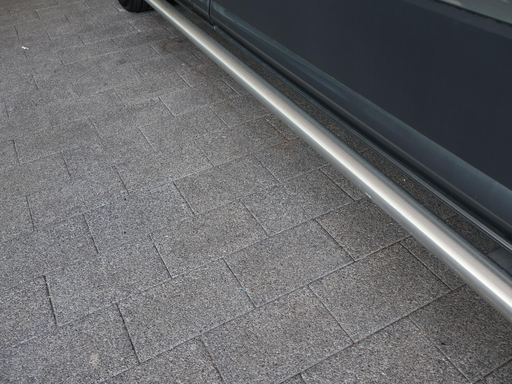 Volkswagen Crafter 35 2.0 TDI 140 PK L3H3 TWO-TONE + 3000 KG TREKHAAK 54766234-28.jpg | Autobedrijf Hazet