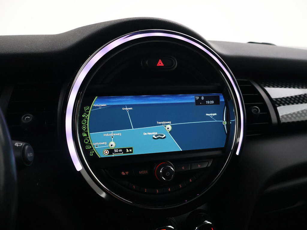 MINI 5-Deurs Cooper S 2.0 192 PK + LED | STOELVERWARMING 54854551-11.jpg | Autobedrijf Hazet