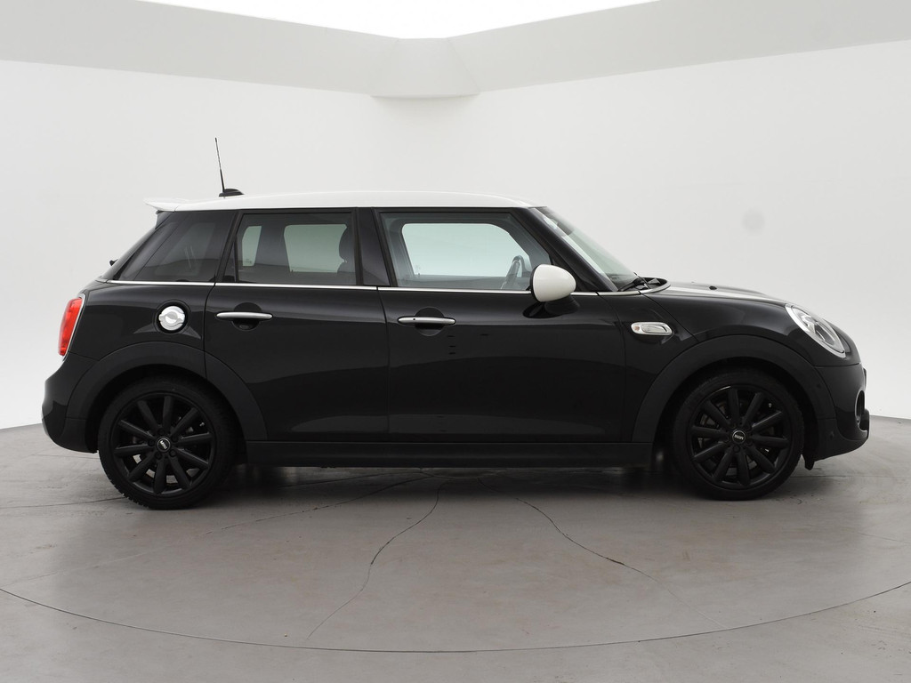 MINI 5-Deurs Cooper S 2.0 192 PK + LED | STOELVERWARMING 54854551-9.jpg | Autobedrijf Hazet
