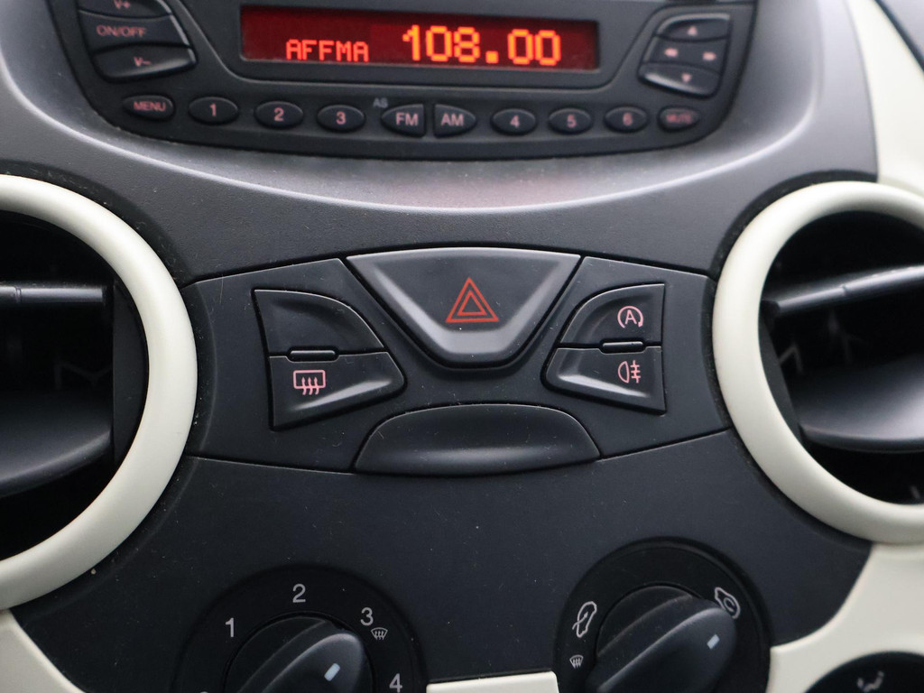 Ford Ka 1.2 AIRCO *COMIBKLOK REPARATIE VEREIST* 54857619-17.jpg | Autobedrijf Hazet