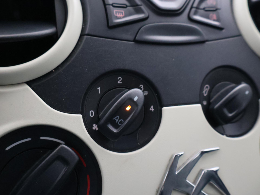 Ford Ka 1.2 AIRCO *COMIBKLOK REPARATIE VEREIST* 54857619-19.jpg | Autobedrijf Hazet