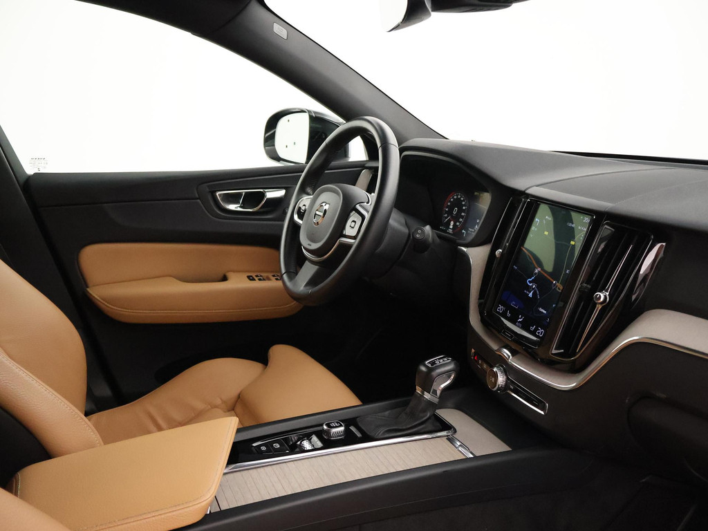 Volvo XC60 2.0 D4 AWD 190 PK INSCRIPTION + WEGKL. TREKHAAK 55074135-3.jpg | Autobedrijf Hazet