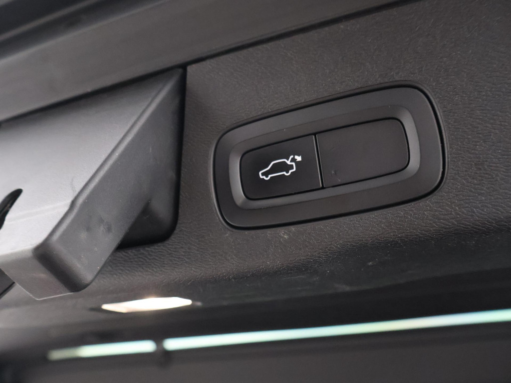 Volvo XC60 2.0 D4 AWD 190 PK INSCRIPTION + WEGKL. TREKHAAK 55074135-72.jpg | Autobedrijf Hazet