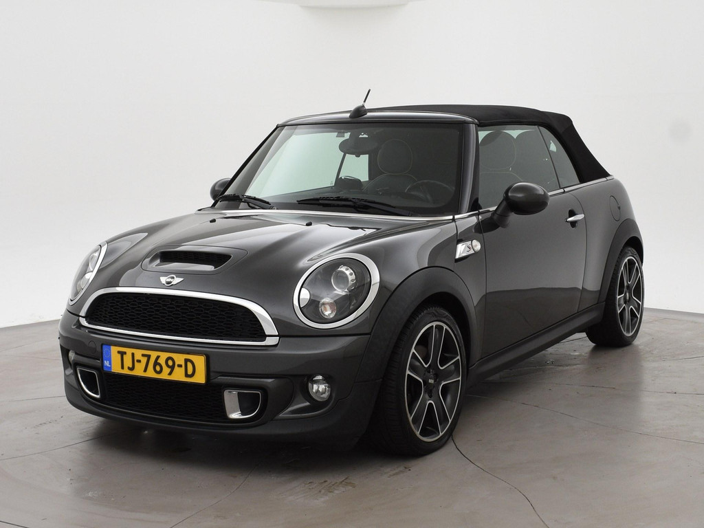 MINI Cabrio