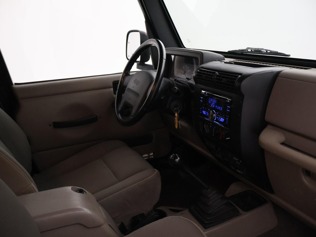 Toyota Land Cruiser V8 4.5 V8 D-4D 285 PK AUT.*MOTOR KAPOT/ENGINE BROKEN* 38533124-5.jpg | Autobedrijf Hazet