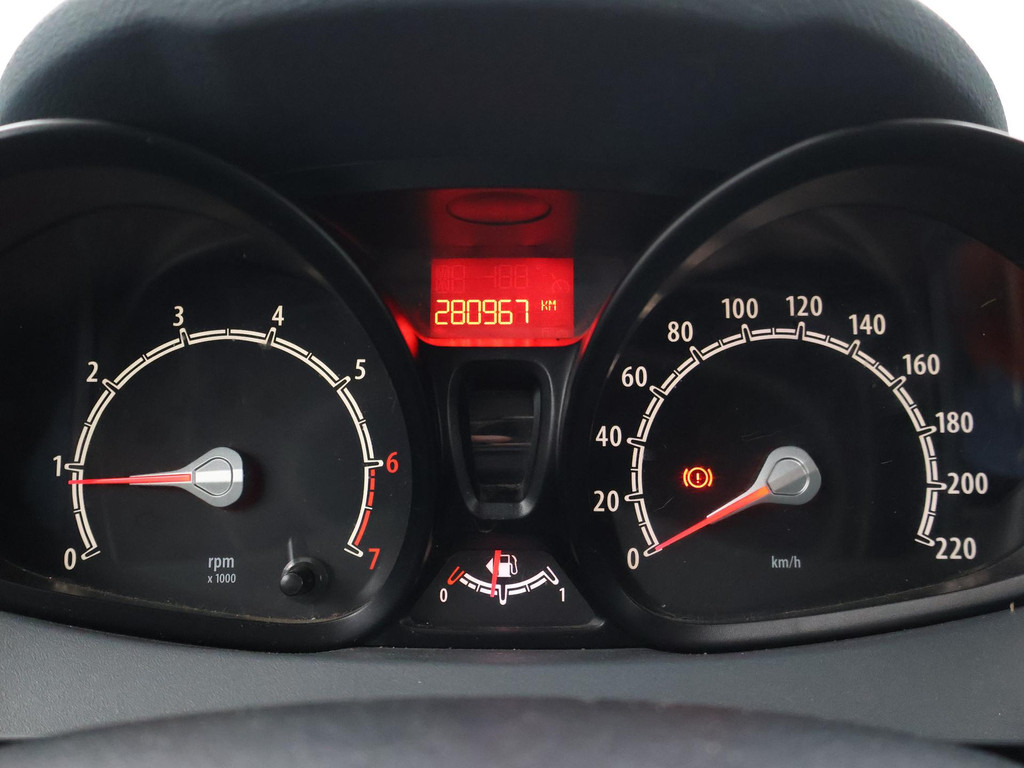 Ford Fiesta 1.25 5-DEURS LIMITED + CARPLAY | DAB 55840128-19.jpg | Autobedrijf Hazet