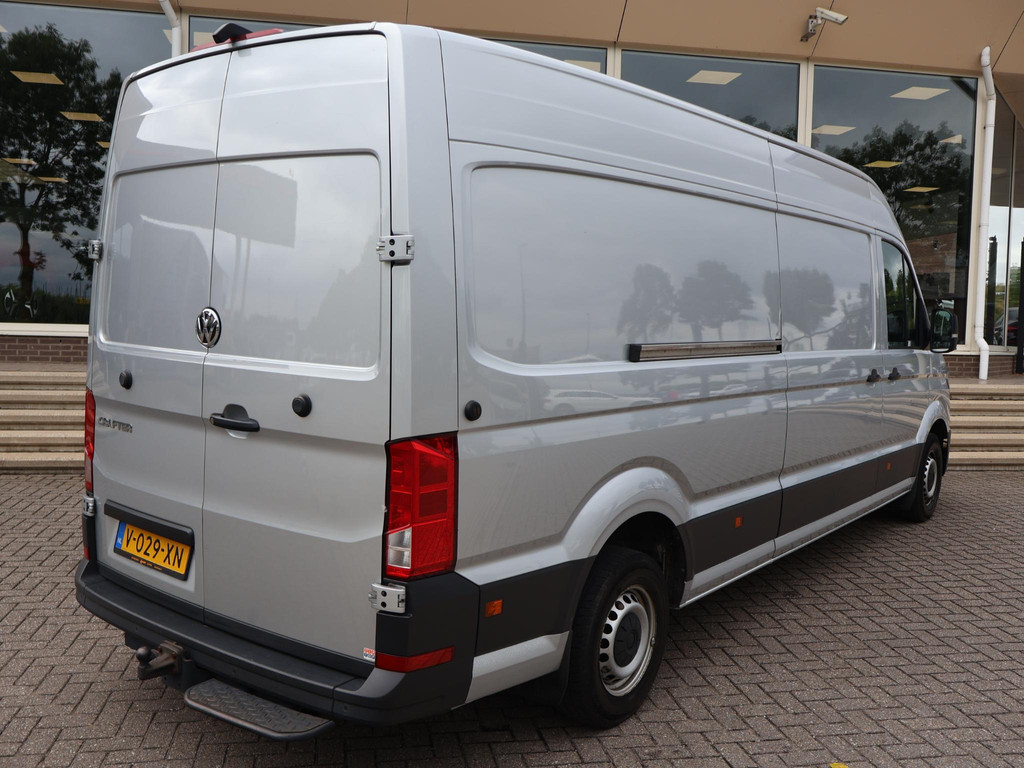 Volkswagen Crafter 35 2.0 TDI 140 PK DSG L4H3 + 3000 KG TREKHAAK 56026694-0.jpg | Autobedrijf Hazet