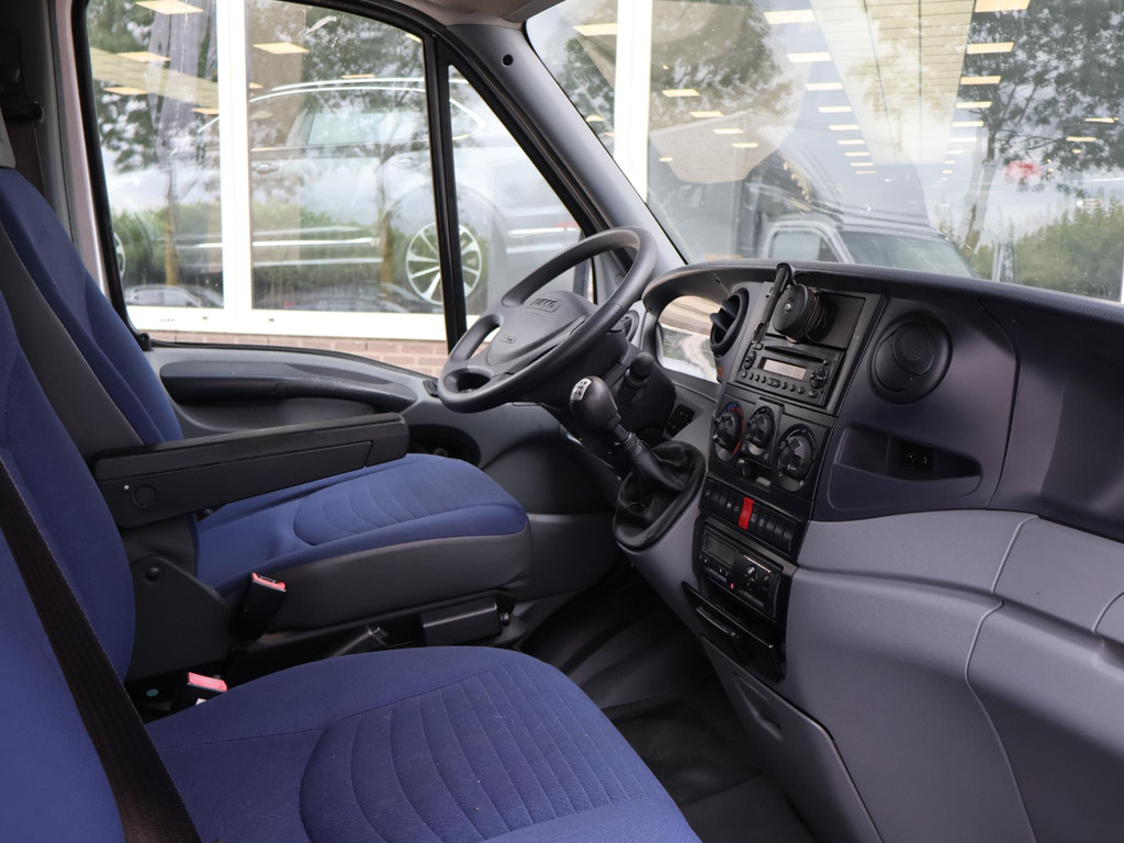 Iveco Daily 40C15 3.0D 145 PK BAKWAGEN MEUBELBAK 56036274-0.jpg | Autobedrijf Hazet