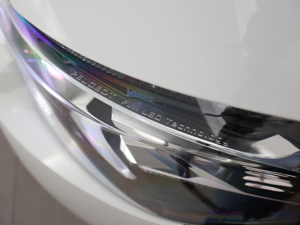 Peugeot 5008 1.2 PT 130 PK 7-PERSOONS PREMIUM + MASSAGE 56036671-36.jpg | Autobedrijf Hazet
