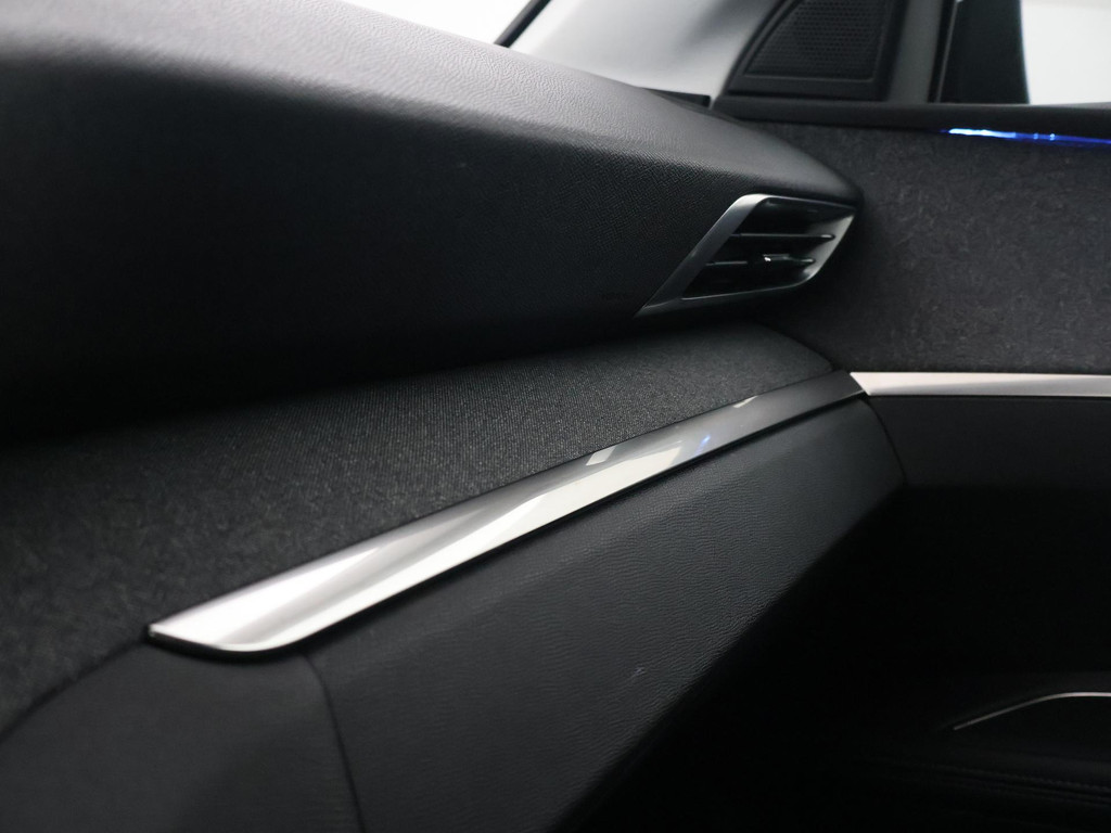 Peugeot 5008 1.2 PT 130 PK 7-PERSOONS PREMIUM + MASSAGE 56036671-67.jpg | Autobedrijf Hazet