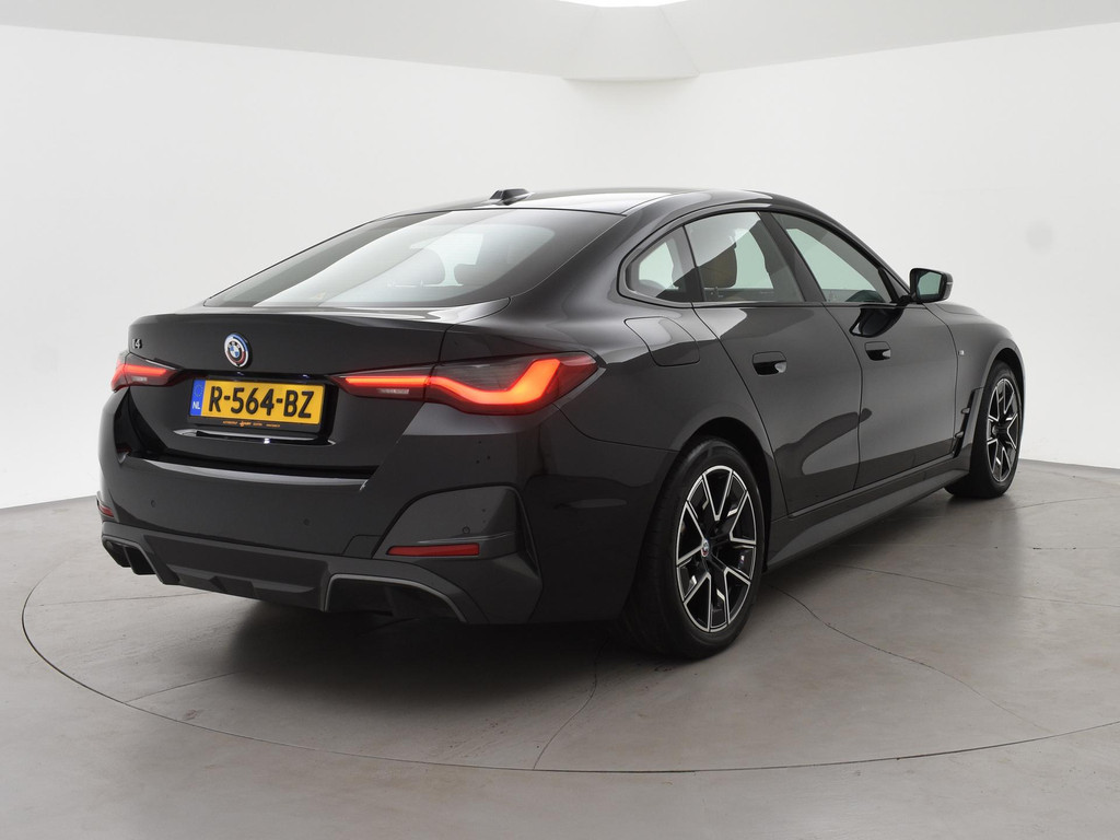 BMW i4 eDrive40 84 kWh M-SPORT + ADAPTIVE CRUISE 56470385-0.jpg | Autobedrijf Hazet