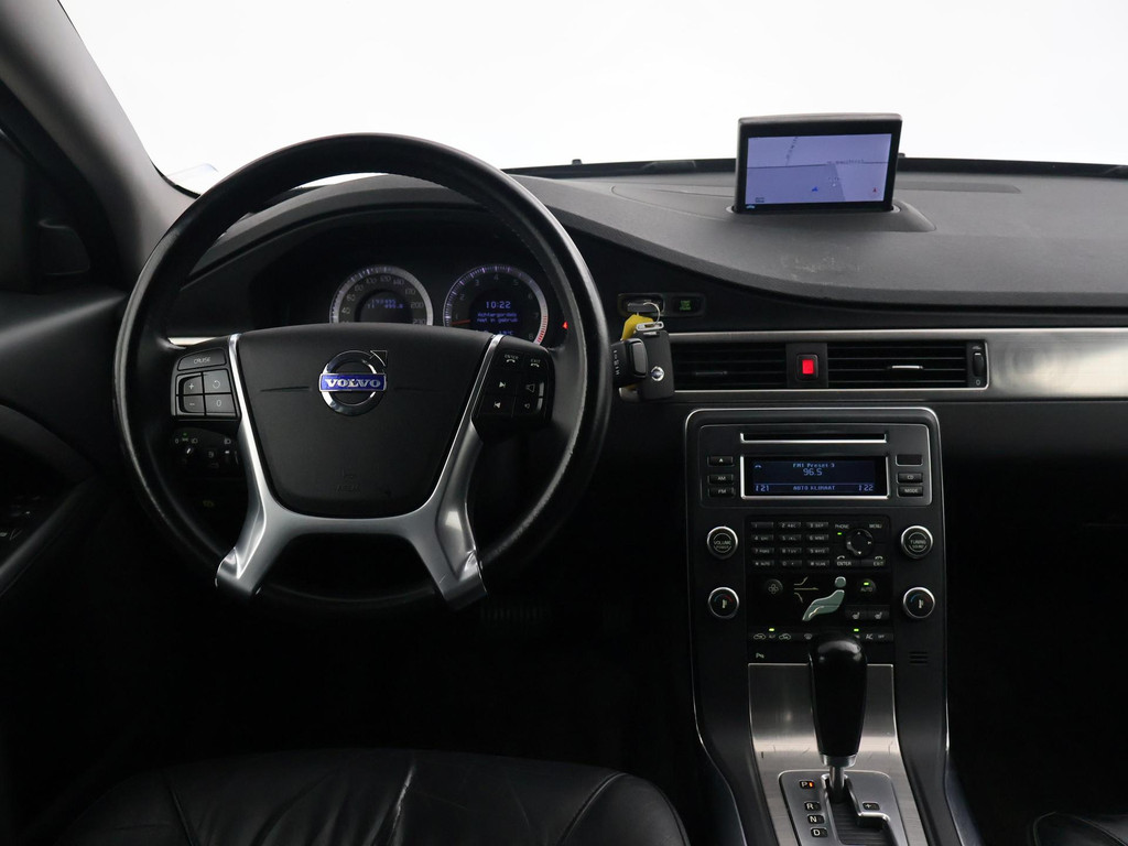 Volvo S80 2.5 T 231 PK 5-CIL AUT. MOMENTUM + LEDER | 56661808-0.jpg | Autobedrijf Hazet