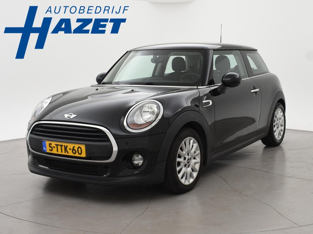 Ford Focus 1.6-16V TITANIUM + TREKHAAK | CLIMATE CONTROL 57151649-3.jpg | Autobedrijf Hazet