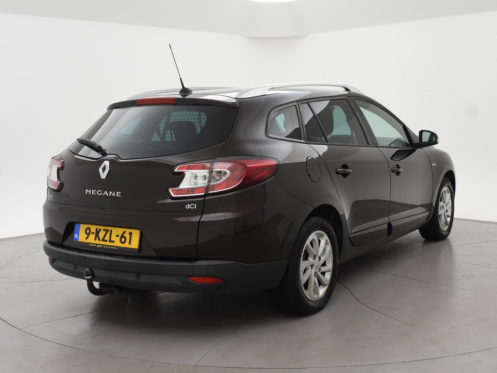 Renault Mégane Estate 1.5 dCi BOSE + TREKHAAK | NAVIGATIE 56792604-0.jpg | Autobedrijf Hazet