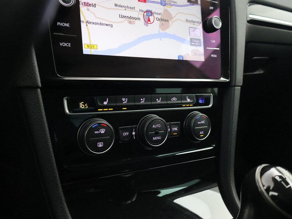 Volkswagen Golf 1.4 TSI 125 PK R-LINE + VIRTUAL COCKPIT | LED 56976502-16.jpg | Autobedrijf Hazet