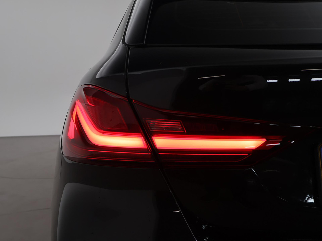 BMW 1 Serie 118i M-SPORT AUT. + AFN. TREKHAAK 57015332-25.jpg | Autobedrijf Hazet