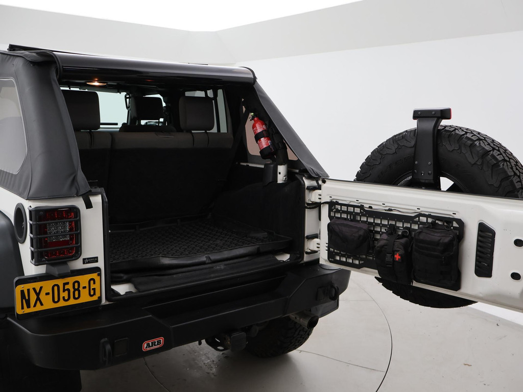 Jeep Wrangler JK 3.8 AUT. OFFROAD EXPERIENCE ARB EDITION 57123648-30.jpg | Autobedrijf Hazet