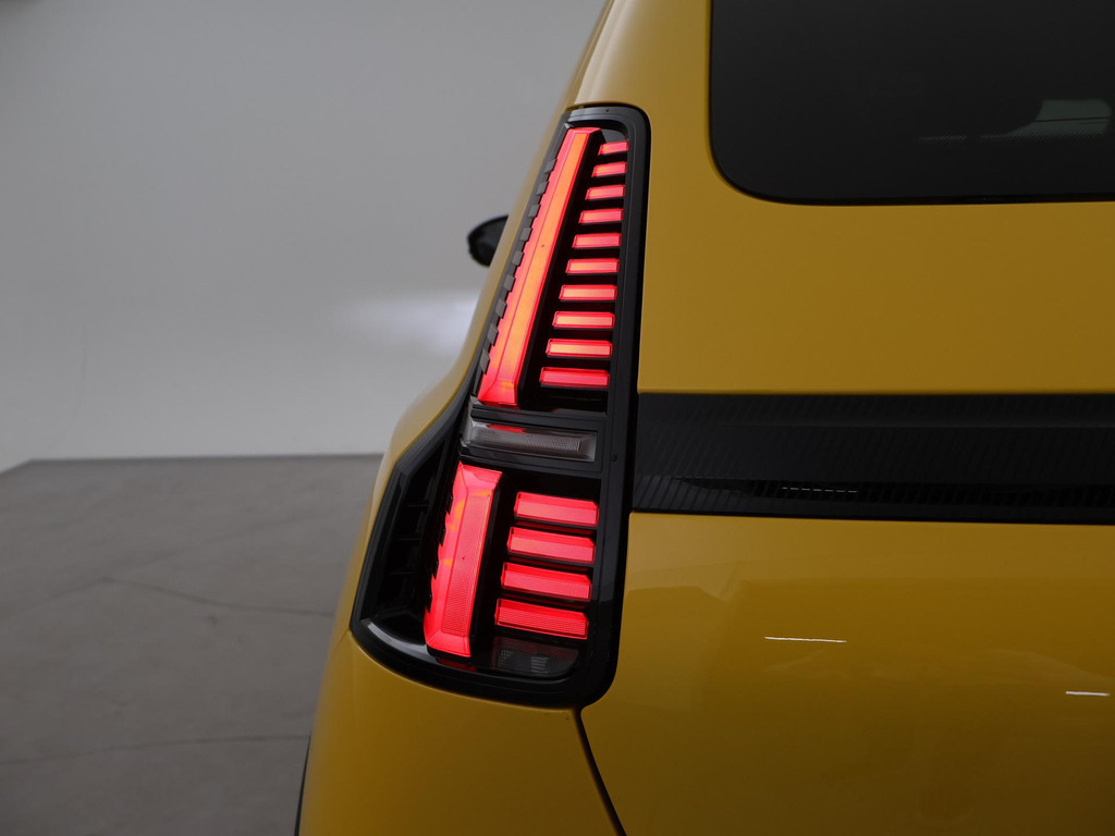 Renault R5