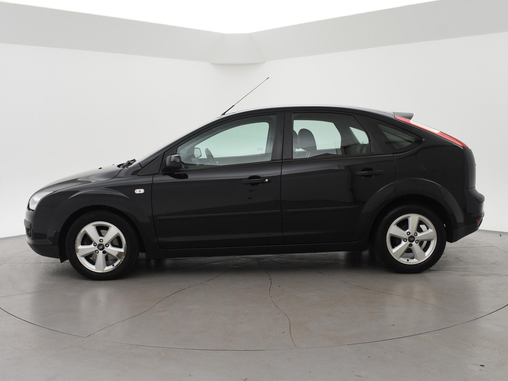 Ford Focus 1.6-16V TITANIUM + TREKHAAK | CLIMATE CONTROL 57151649-3.jpg | Autobedrijf Hazet