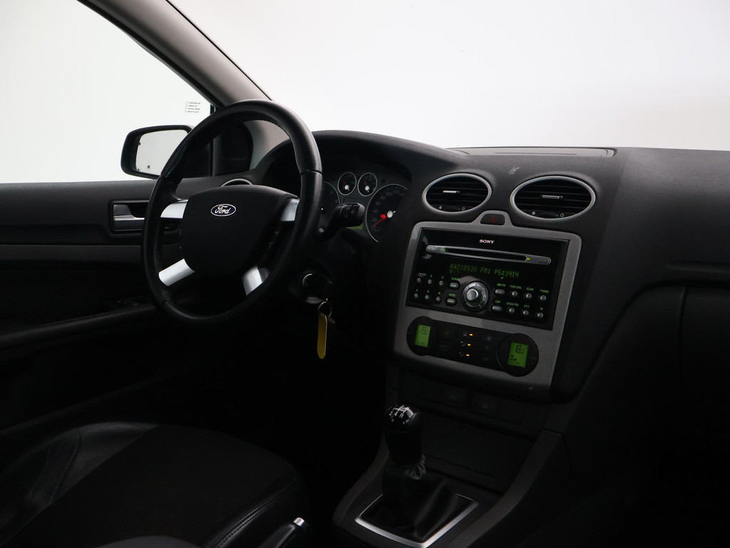 Ford Focus 1.6-16V TITANIUM + TREKHAAK | CLIMATE CONTROL 57151649-7.jpg | Autobedrijf Hazet
