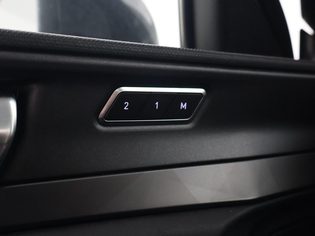 Lynk & Co 01 1.5 PHEV 261 PK BLACK PACK + TREKHAAK 57316062-23.jpg | Autobedrijf Hazet