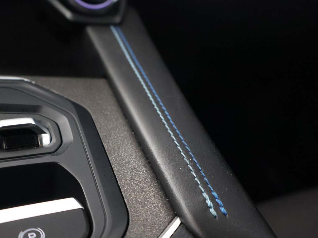 Lynk & Co 01 1.5 PHEV 261 PK BLACK PACK + TREKHAAK 57316062-59.jpg | Autobedrijf Hazet