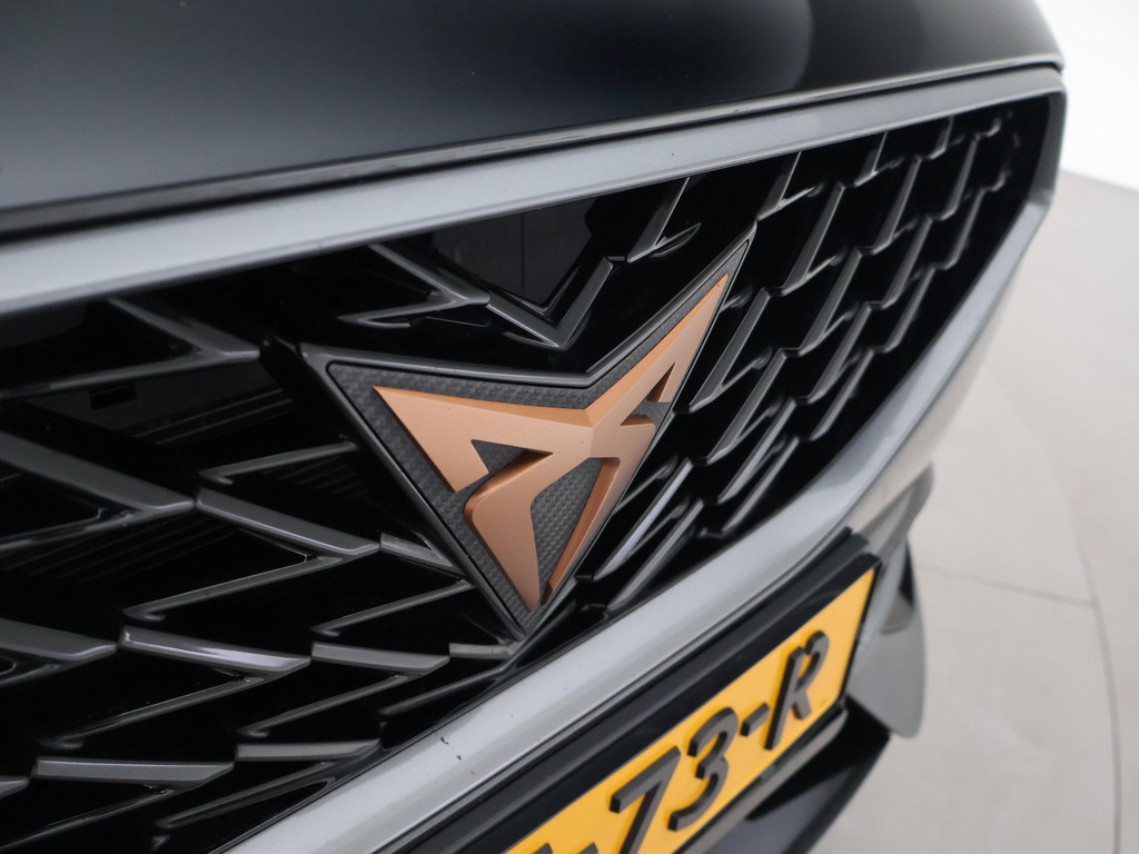CUPRA Formentor 1.4 e-HYBRID 245 PK VZ PERFORMANCE + PANORAMA 57342261-63.jpg | Autobedrijf Hazet