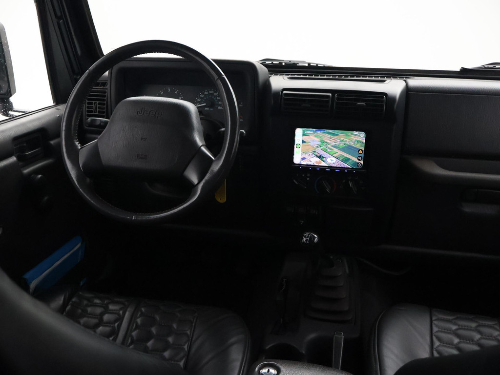 Jeep Wrangler 2.5i 4X4 SOFTTOP + HARDTOP | LEDER | APPLE CARPLAY 57345295-0.jpg | Autobedrijf Hazet