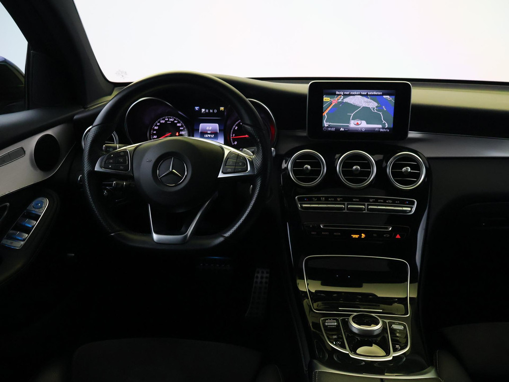 Mercedes-Benz GLC Coupé 250 4MATIC PREMIUM AMG SPORT + SCHUIFDAK 57372045-0.jpg | Autobedrijf Hazet