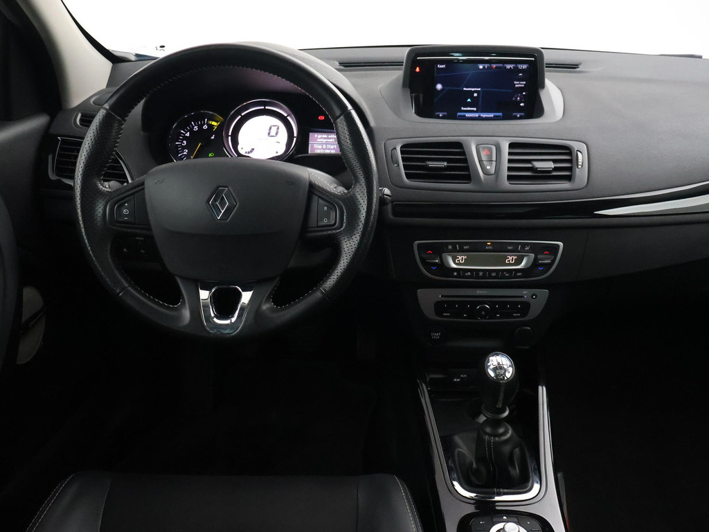 Renault Mégane 1.2 TCe 116 PK BOSE + PANORAMA | TREKHAAK 57573257-0.jpg | Autobedrijf Hazet