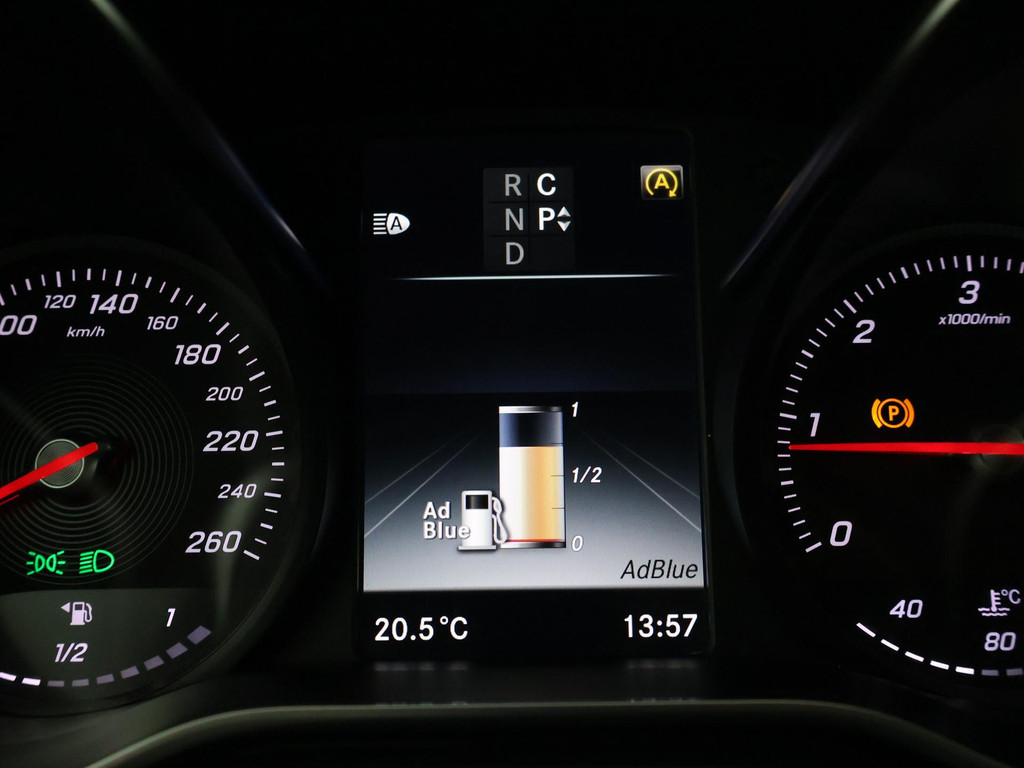 Mercedes-Benz V-Klasse 250d EXTRA LANG DUBBEL CABINE AVANTGARDE BURMESTER 57708206-40.jpg | Autobedrijf Hazet