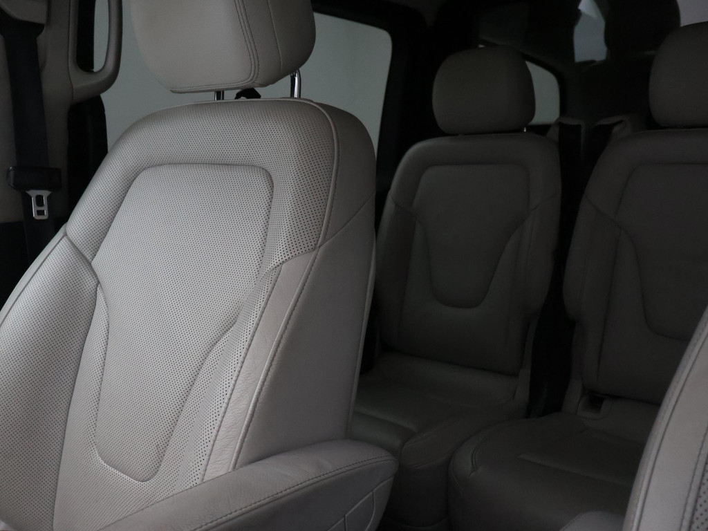 Mercedes-Benz V-Klasse 250d EXTRA LANG DUBBEL CABINE AVANTGARDE BURMESTER 57708206-50.jpg | Autobedrijf Hazet