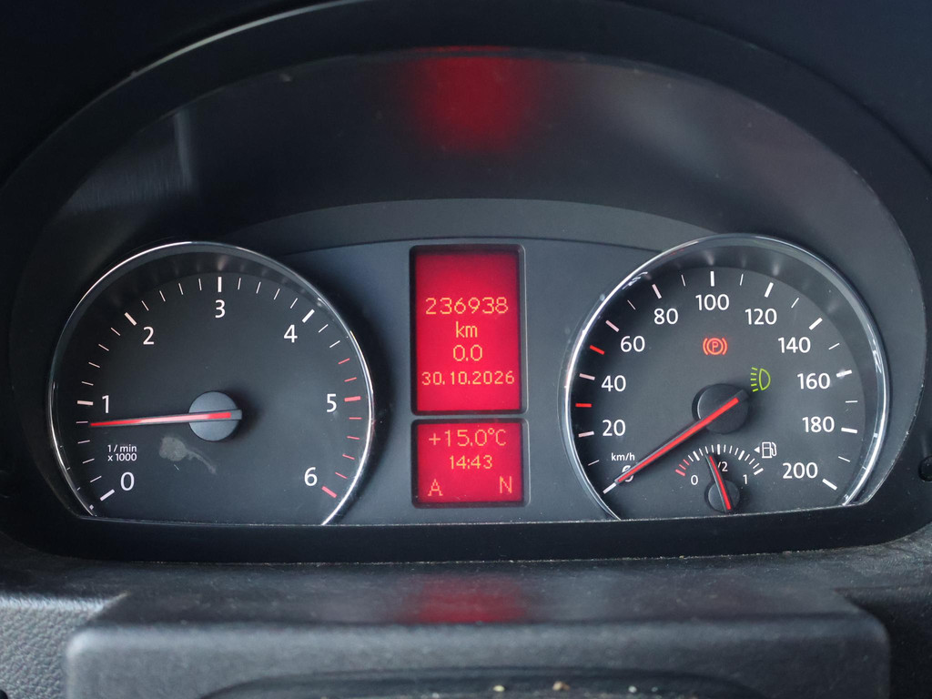 Volkswagen Crafter 2.5 TDI 136 PK AUT. L2H2 + LAADLIFT | RIJPLAAT 57822788-29.jpg | Autobedrijf Hazet
